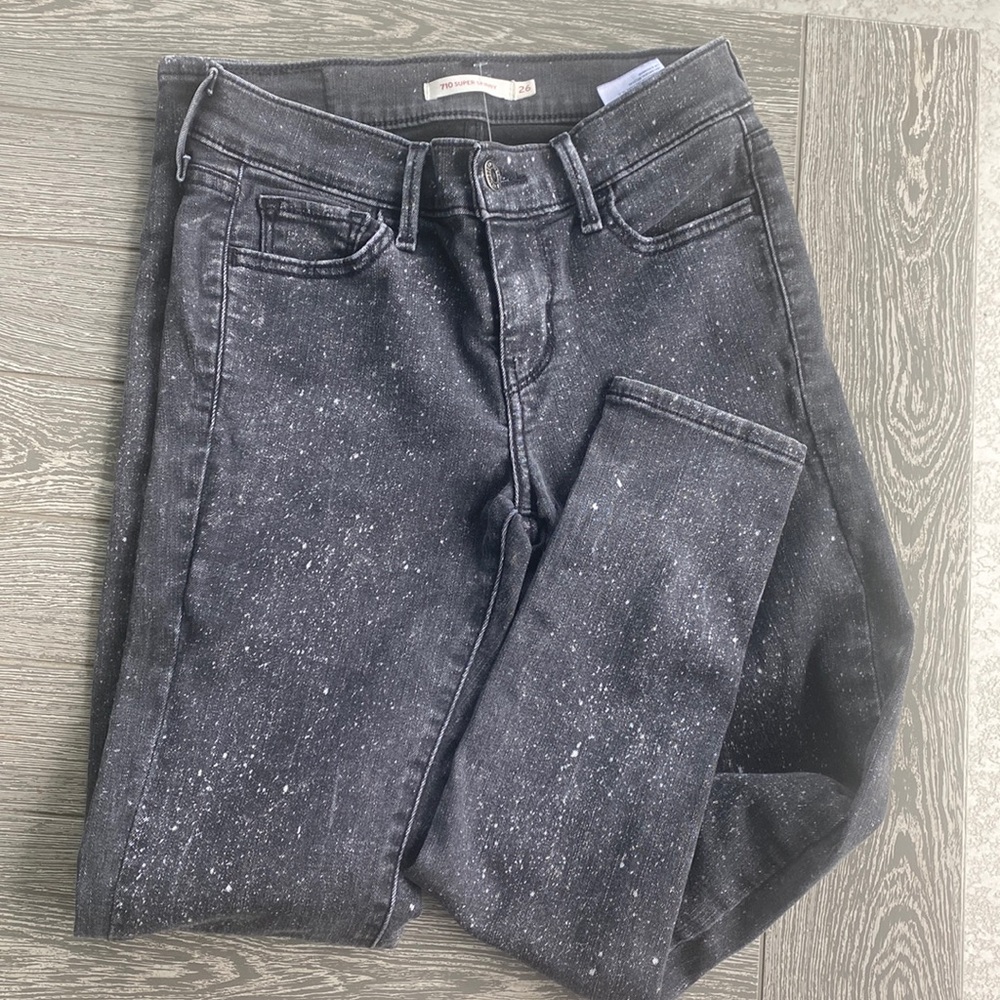 Levi’s Strauss 710 Super Skinny Button Jeans